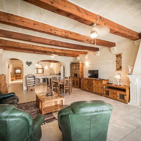 Lighthouse Holiday Farmhouse With Private Pool + Views Сан Лоренц