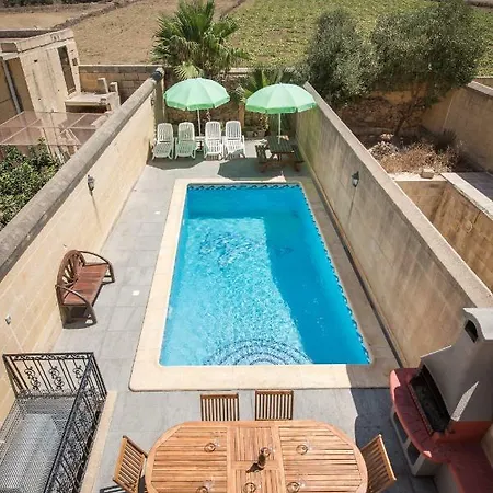 Lighthouse Holiday Farmhouse With Private Pool + Views Holiday home *
